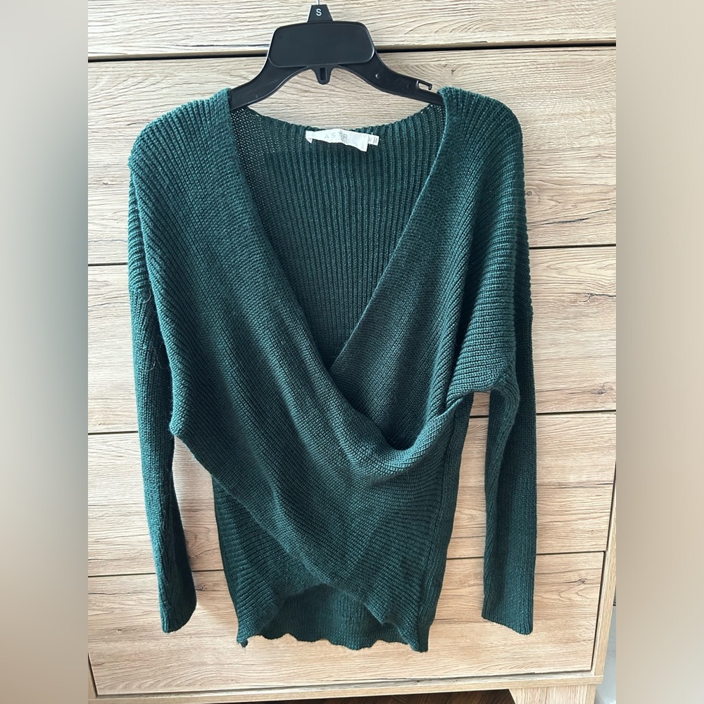 ASTR Green Crossover Sweater